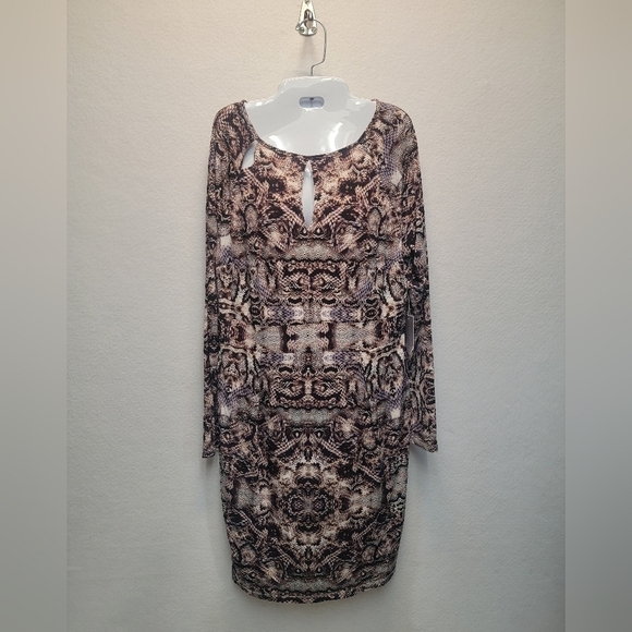 Jennifer Lopez NWT XL animal print ong sleeve midi dress, neckline cutouts - Picture 3 of 13